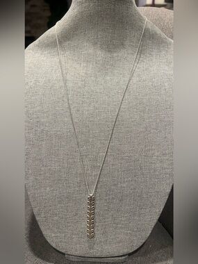 Silver Heart Drop Pendant Necklace - Elegant Women's Jewelry